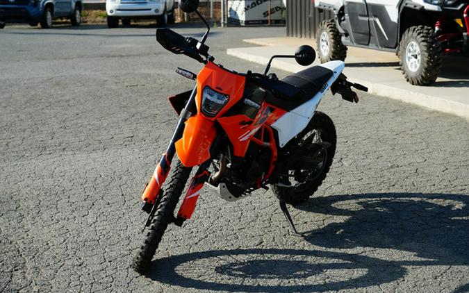 2026 KTM Enduro 390 R