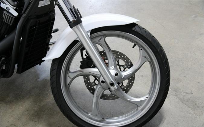 2013 YAMAHA STRYKER