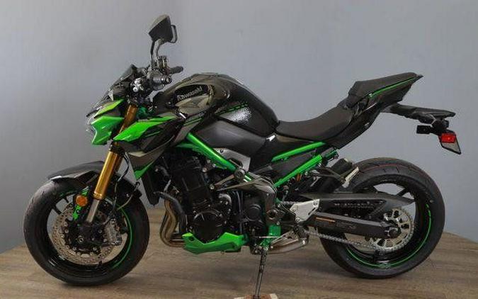 2024 Kawasaki Z900 SE ABS