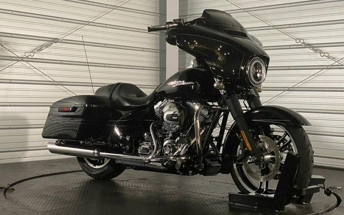 2015 Harley-Davidson® FLHXS - Street Glide® Special