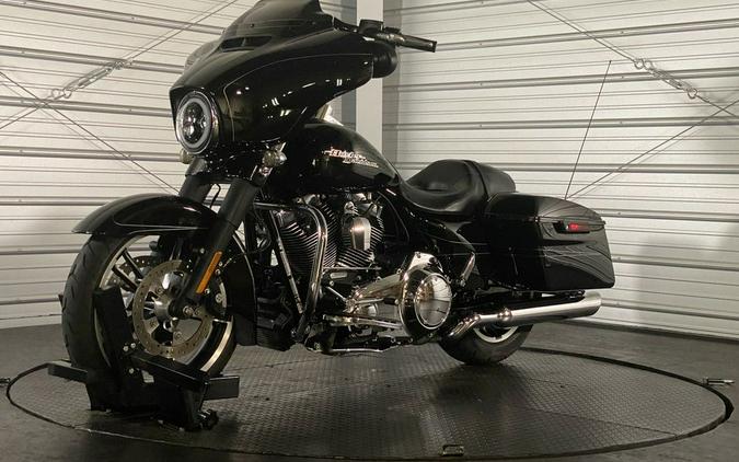 2015 Harley-Davidson® FLHXS - Street Glide® Special