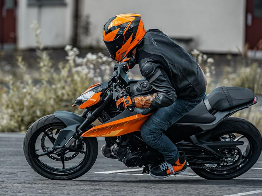 2024 KTM 250 Duke