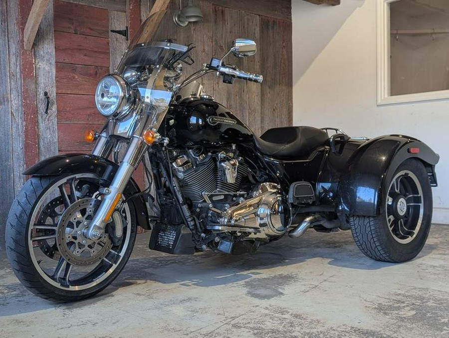 2017 Harley-Davidson® FLRT - Freewheeler®