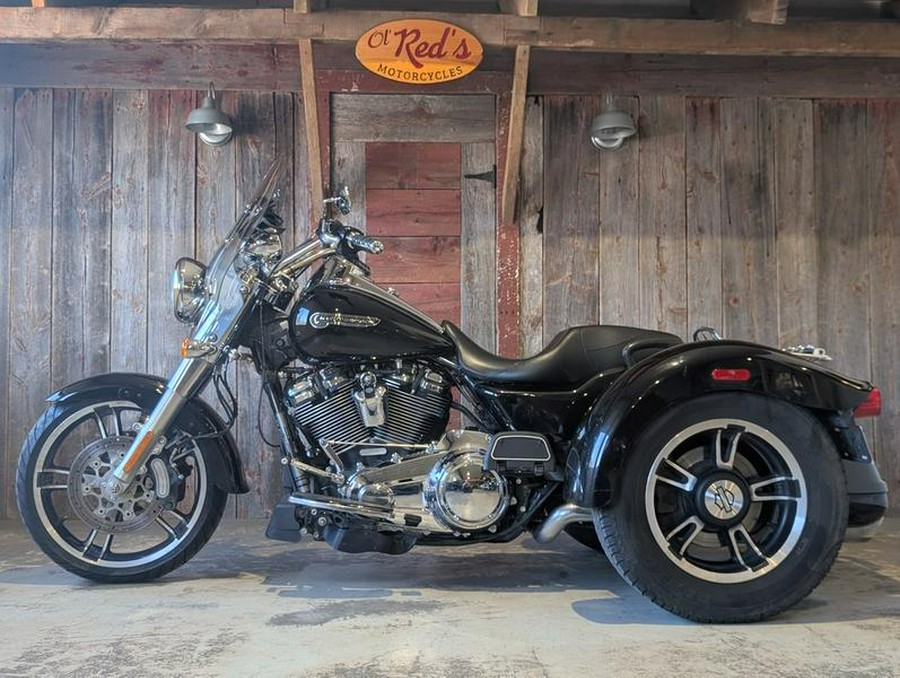 2017 Harley-Davidson® FLRT - Freewheeler®