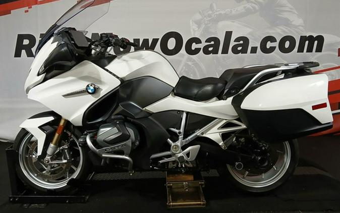 2023 BMW R 1250 RT Alpine White