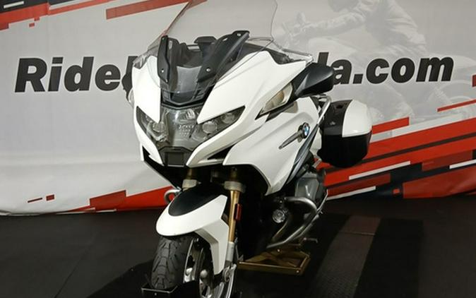 2023 BMW R 1250 RT Alpine White