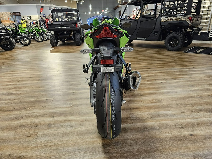 2024 Kawasaki Ninja® ZX™-10R KRT Edition