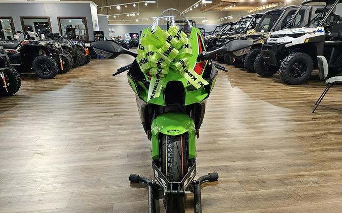 2024 Kawasaki Ninja® ZX™-10R KRT Edition