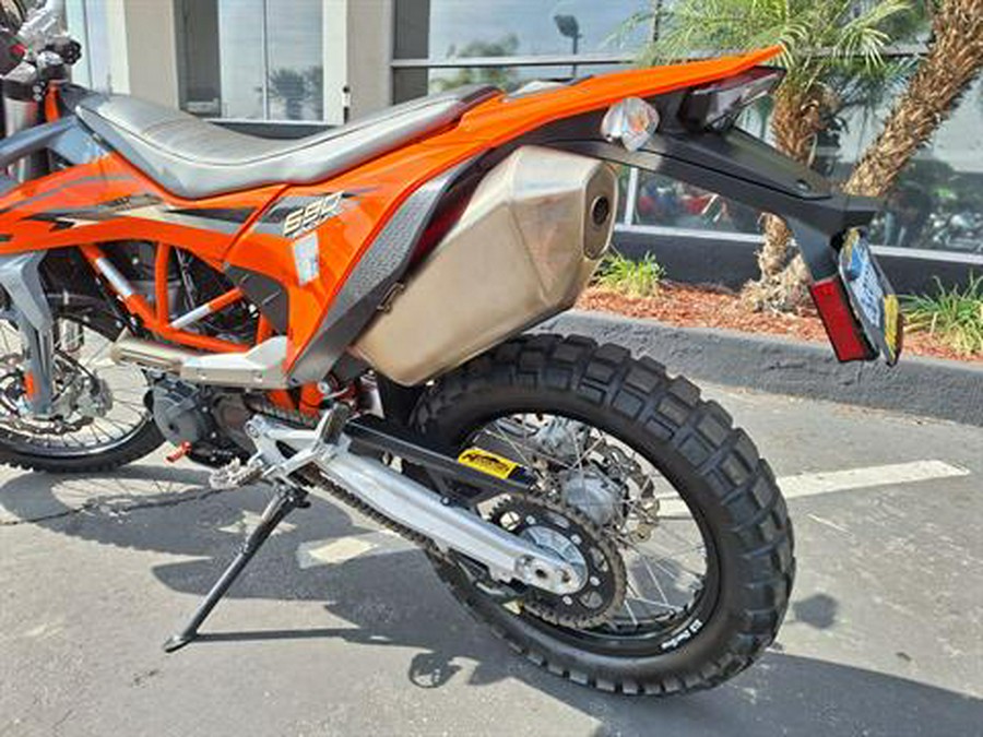 2023 KTM 690 Enduro R