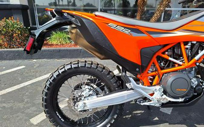 2023 KTM 690 Enduro R