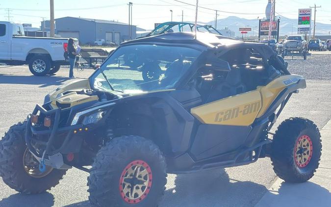 2017 Can-Am™ Maverick X3 X ds TURBO R