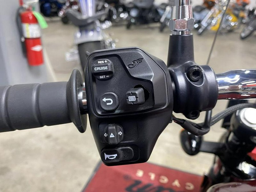 2025 Indian Motorcycle® Super Scout® Maroon Metallic with Graphics