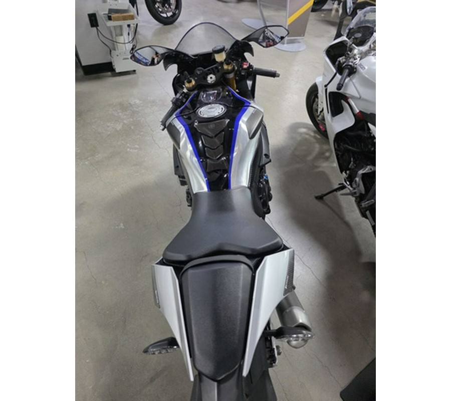 2018 Yamaha YZF R1M