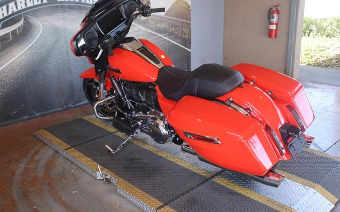 2026 Harley-Davidson® FLHX - Street Glide®