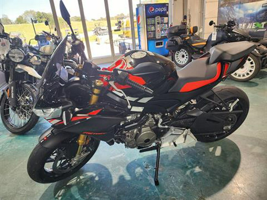2026 Aprilia Tuono 660 Factory