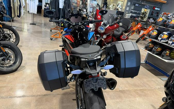 2026 BMW M1000XR
