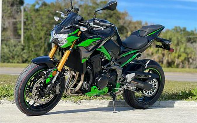 2024 Kawasaki Z900 SE ABS