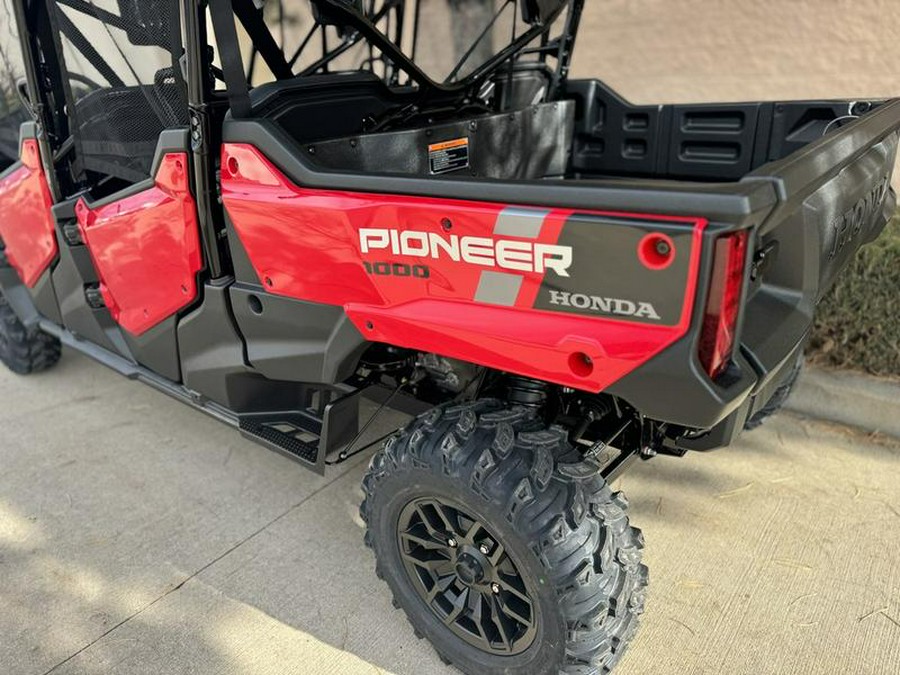 2024 Honda® Pioneer 1000-6 Deluxe Crew