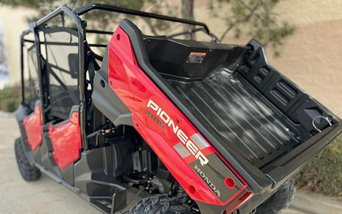 2024 Honda® Pioneer 1000-6 Deluxe Crew