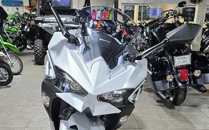 2025 Kawasaki Ninja 500