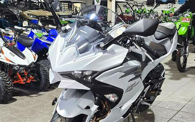 2025 Kawasaki Ninja 500