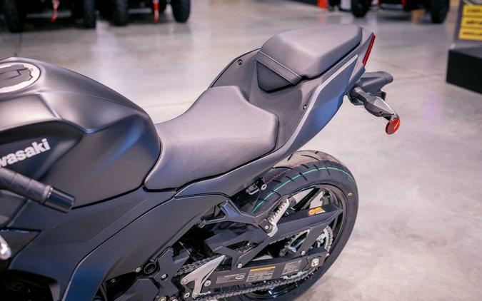 2026 Kawasaki Ninja® 500