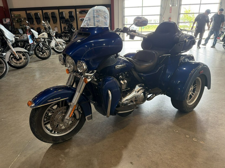 FLHTCUTG 2017 Tri Glide® Ultra