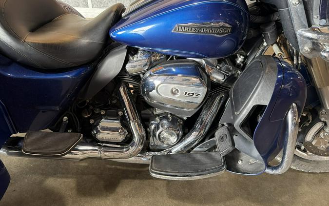 FLHTCUTG 2017 Tri Glide® Ultra