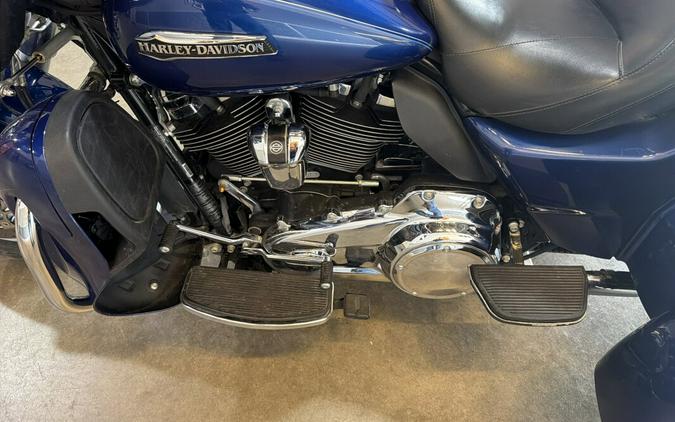 FLHTCUTG 2017 Tri Glide® Ultra