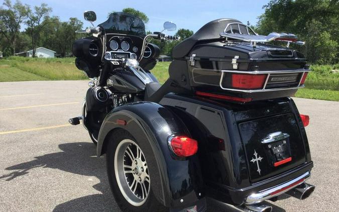 2011 Harley-Davidson® FLHTCUTG - Tri Glide® Ultra Classic®