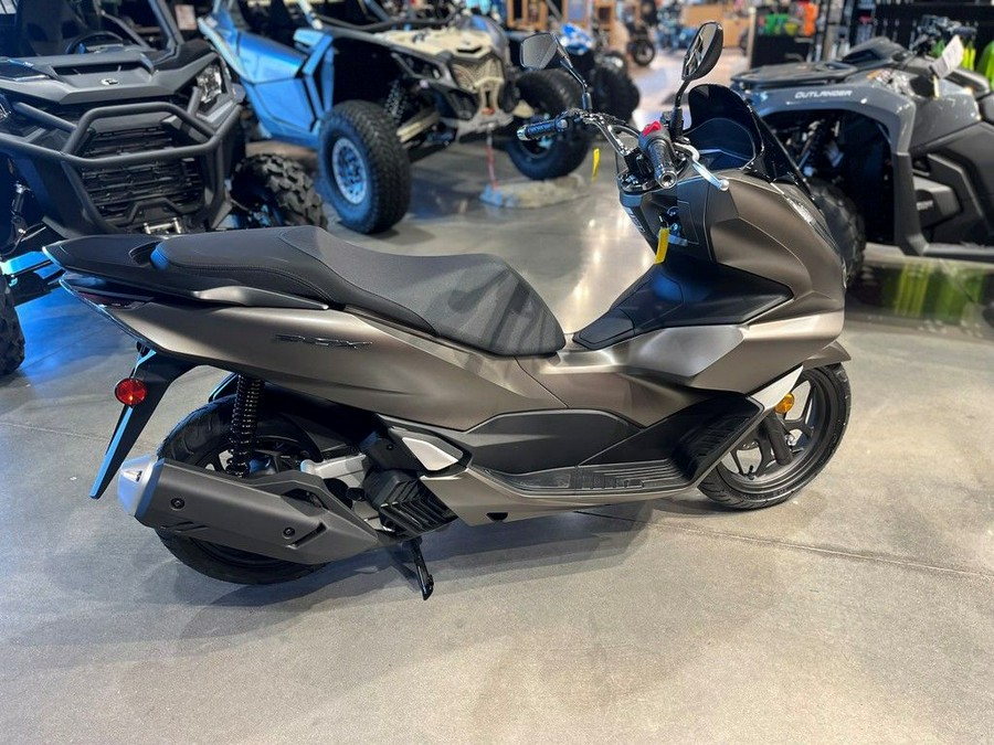 2023 Honda® PCX