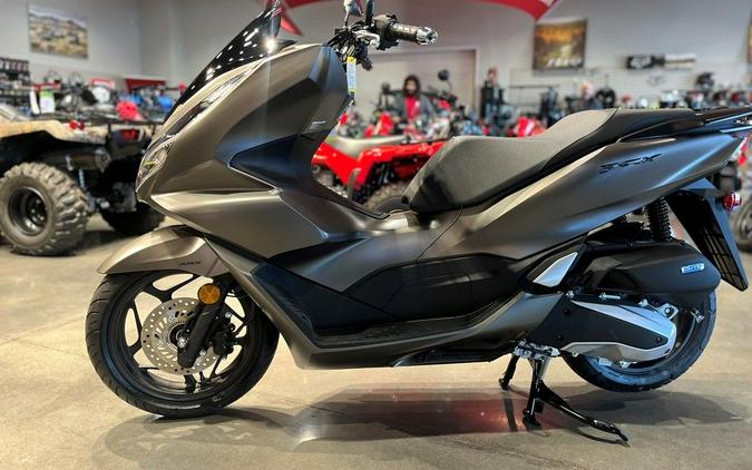 2023 Honda® PCX