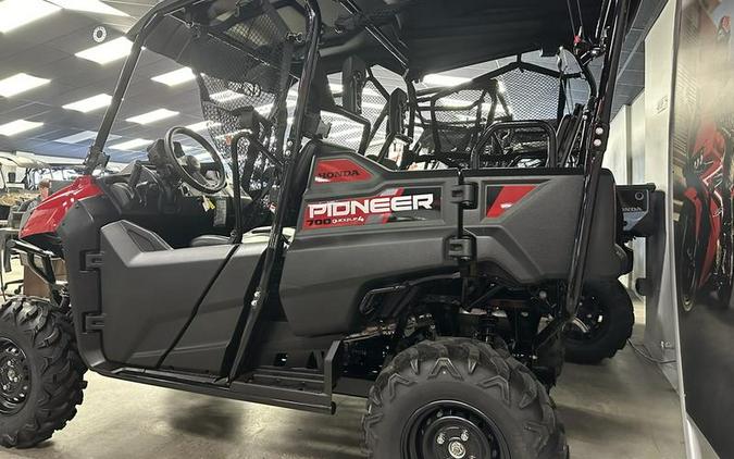 2024 Honda® Pioneer 700-4