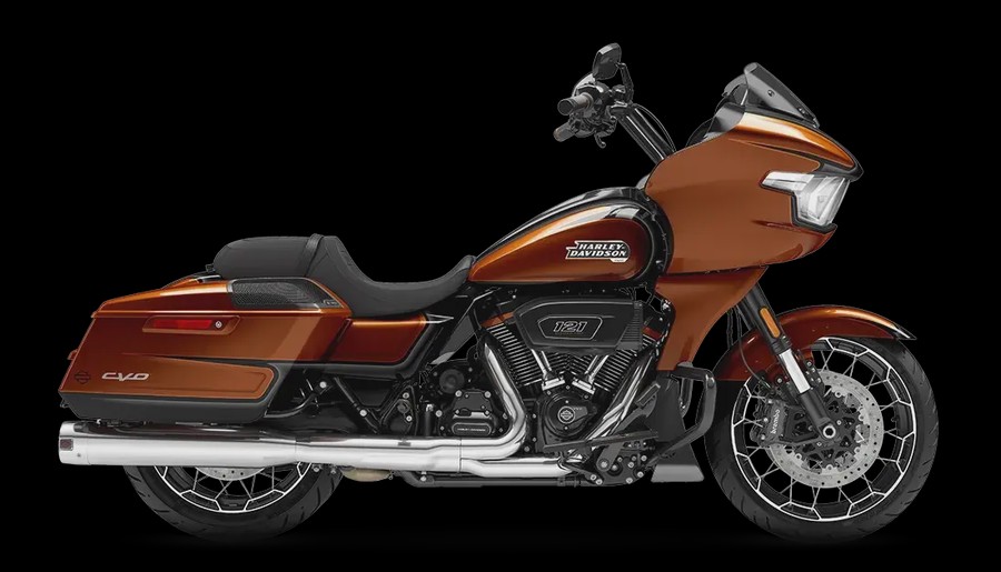 2023 Harley-Davidson CVO™ Road Glide Whiskey Neat w/Raven Metallic