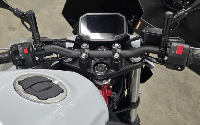 2026 Kawasaki Z500 SE ABS
