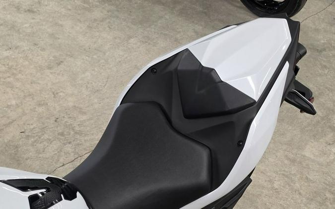 2026 Kawasaki Z500 SE ABS
