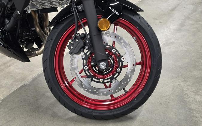 2026 Kawasaki Z500 SE ABS