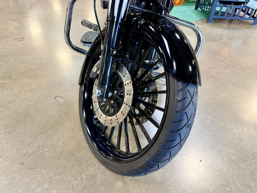 FLHX 2018 Street Glide®