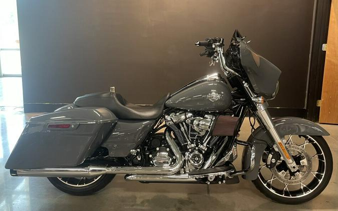 2022 Harley-Davidson® Street Glide® Special Gunship Gray