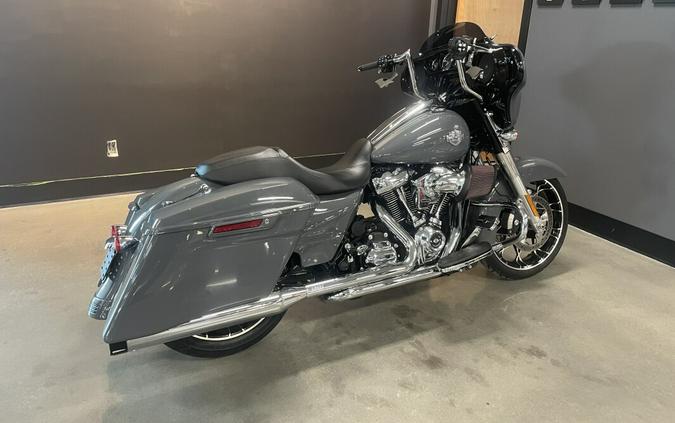 2022 Harley-Davidson® Street Glide® Special Gunship Gray