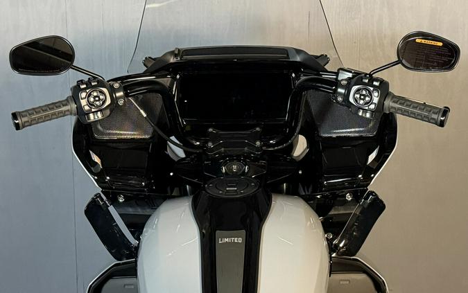 2026 Harley-Davidson® Road Glide Limited FLTRXL DRK BILIARD GRY