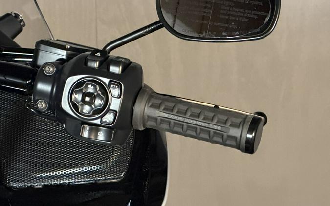 2026 Harley-Davidson® Road Glide Limited FLTRXL DRK BILIARD GRY