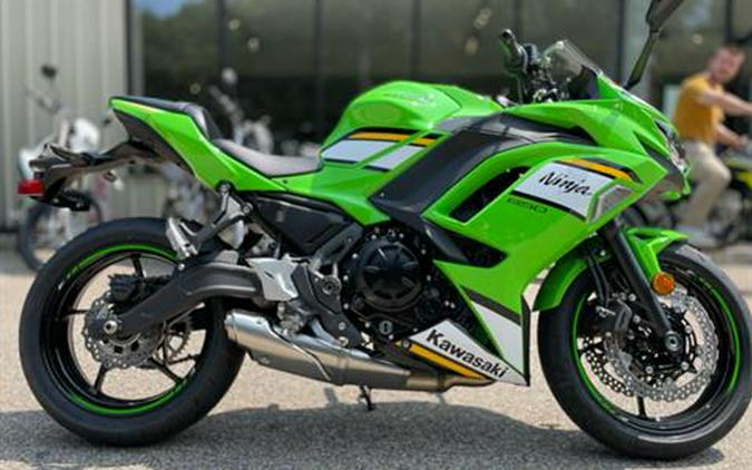 2025 Kawasaki Ninja® 650 KRT Edition ABS
