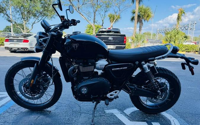 2024 Triumph Scrambler 1200 X Sapphire Black