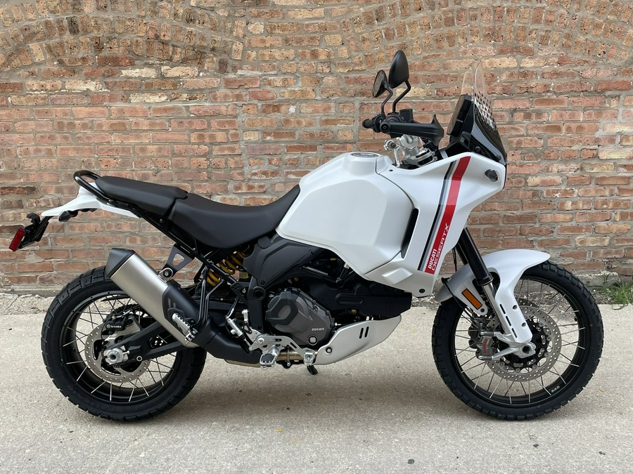 2025 Ducati DesertX