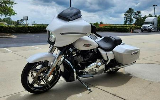 2024 Harley-Davidson® FLHX - Street Glide®