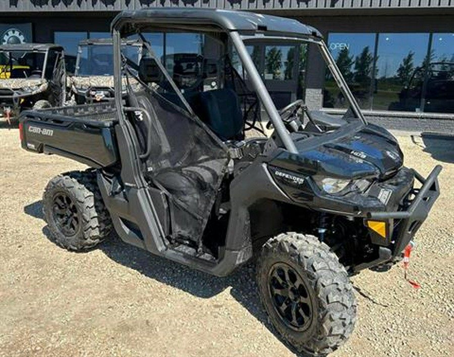 2024 Can-Am Defender XT HD10