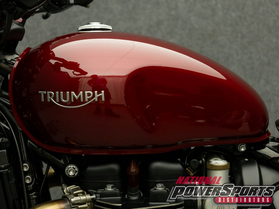 2022 TRIUMPH BONNEVILLE BOBBER W/ABS