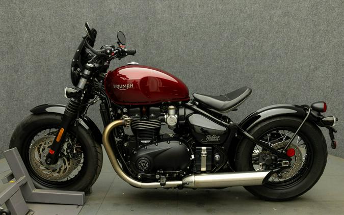 2022 TRIUMPH BONNEVILLE BOBBER W/ABS