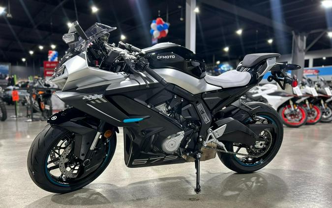 2025 CFMoto 675SS